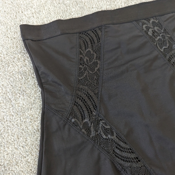 Under Where? Shapewear Intimate Tummy Control Women's Medium - Picture 3 of 7